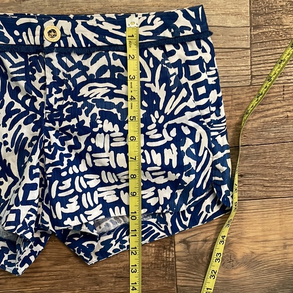 Lilly Pulitzer Shorts - Picture 6 of 6